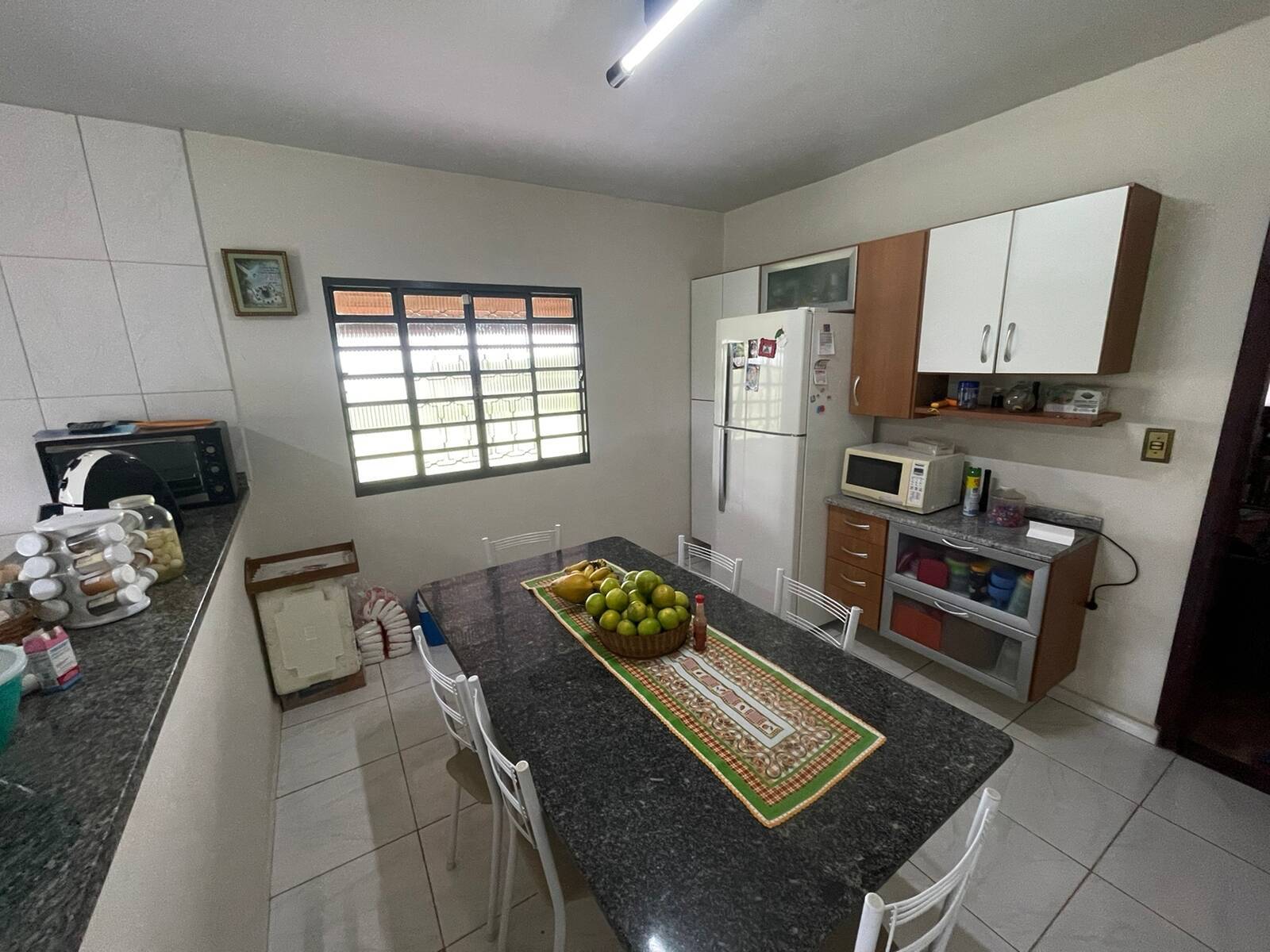 Chácara à venda com 3 quartos, 218m² - Foto 5