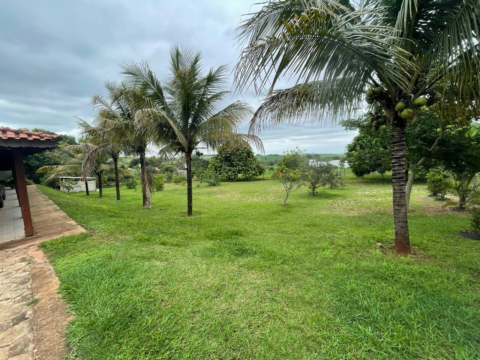 Chácara à venda com 3 quartos, 218m² - Foto 23