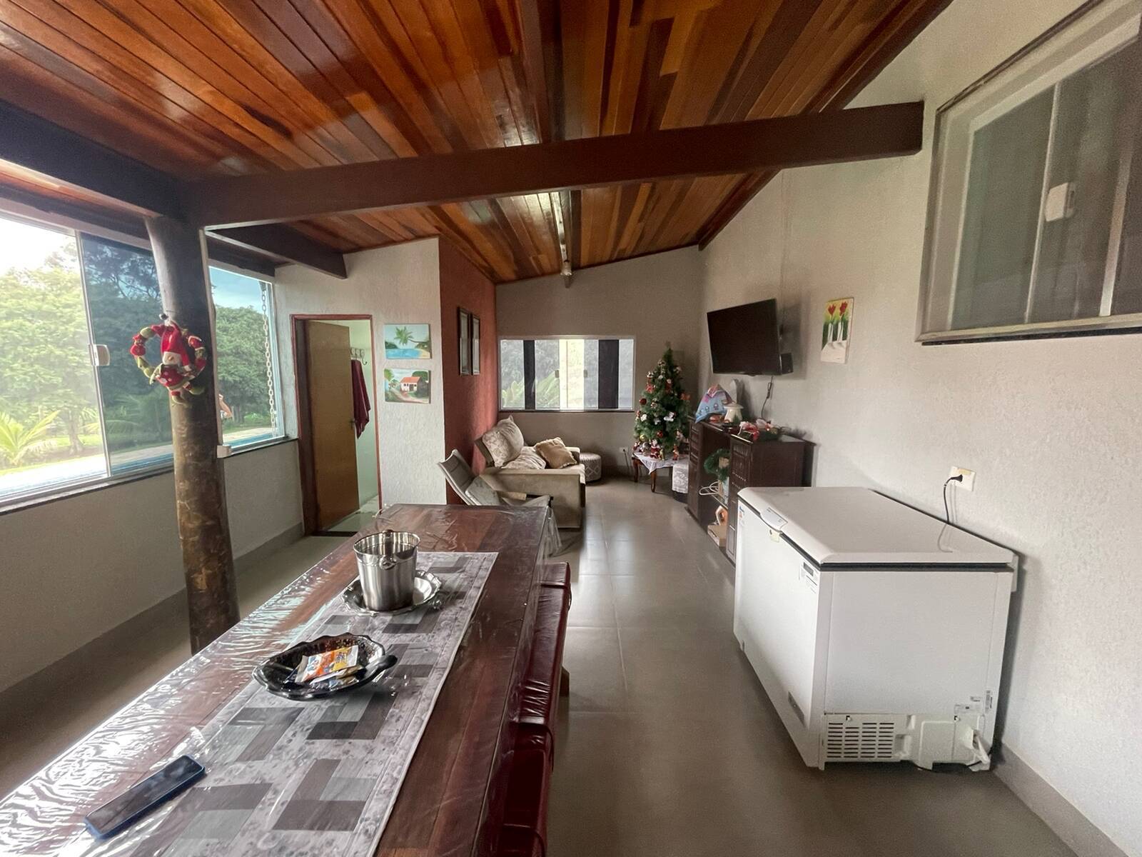 Chácara à venda com 4 quartos, 250m² - Foto 6