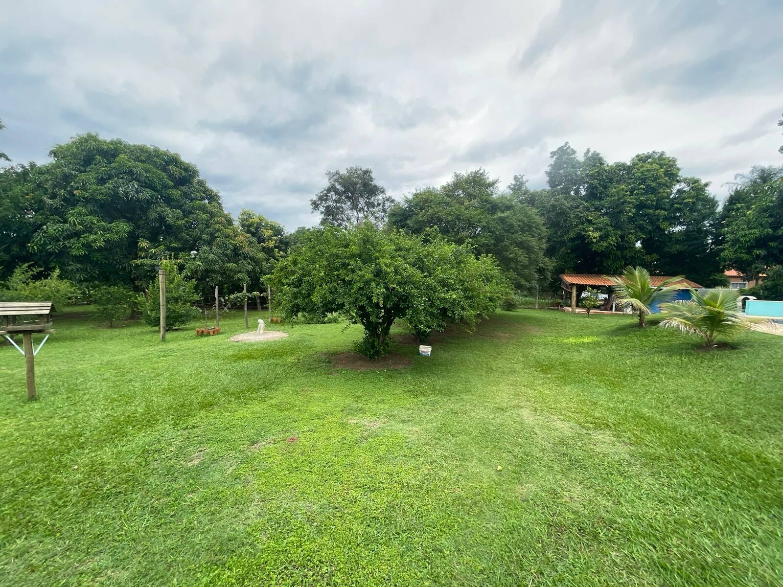 Chácara à venda com 4 quartos, 250m² - Foto 10