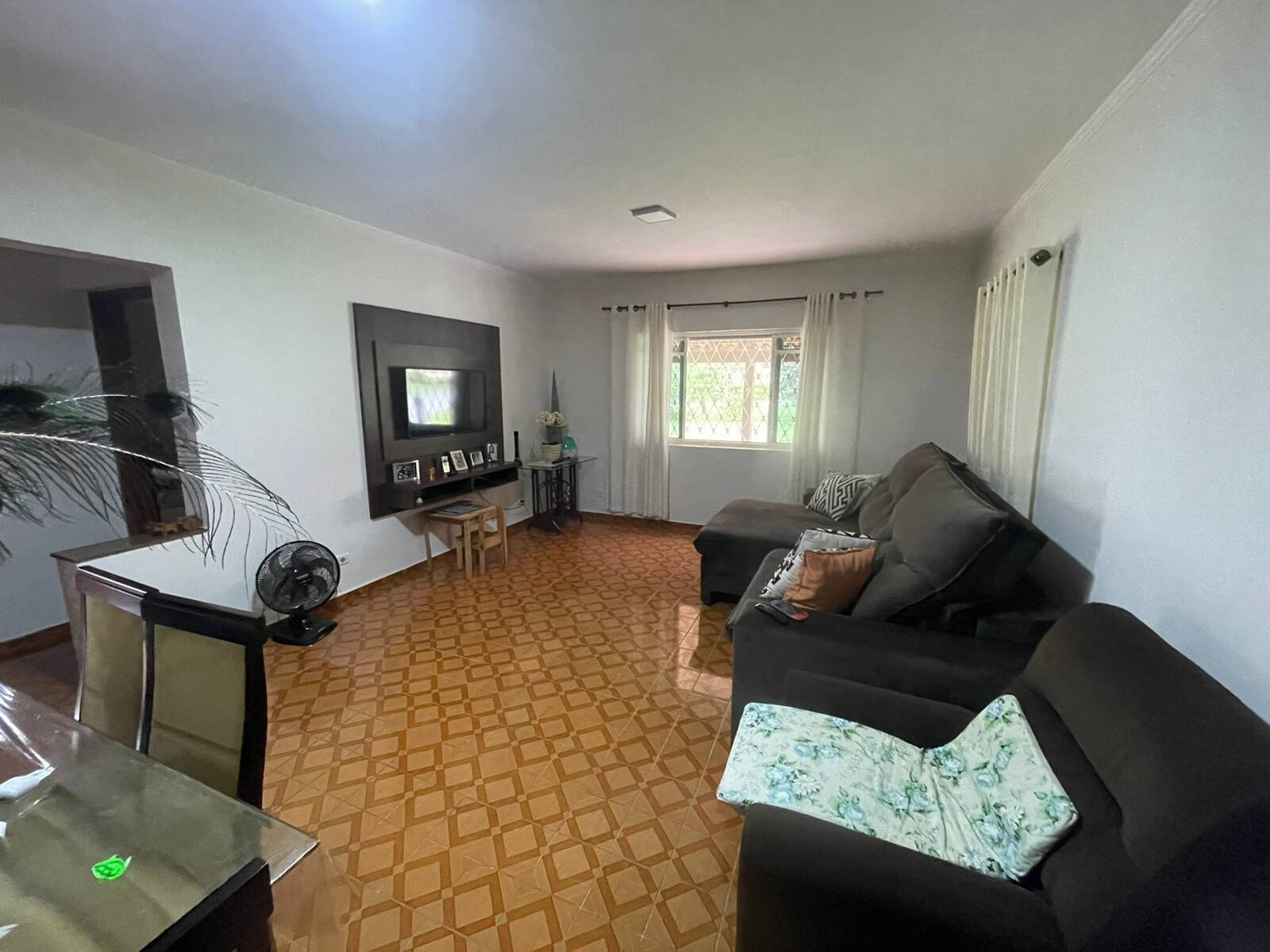 Chácara à venda com 4 quartos, 250m² - Foto 11