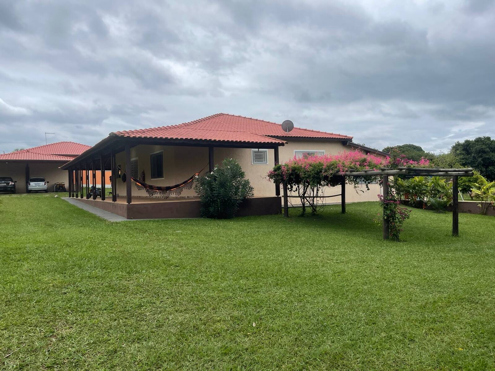 Chácara à venda com 4 quartos, 250m² - Foto 24
