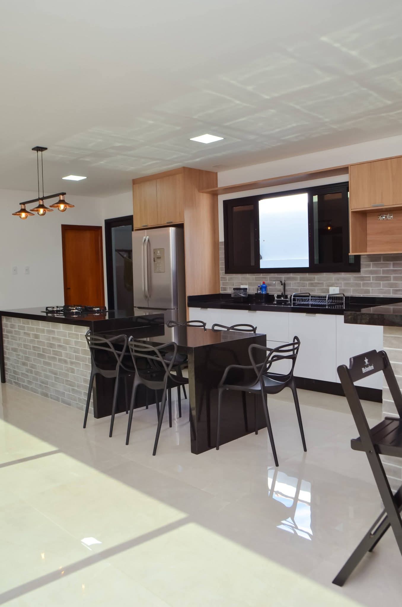 Casa, 3 quartos, 250 m² - Foto 3