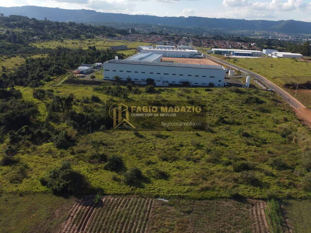 #1058 - Área para Venda em São Pedro - SP - 3