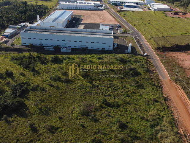 Área para Venda em São Pedro - 5