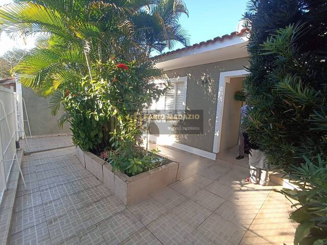 #1066 - Casa para Venda em São Pedro - SP - 1