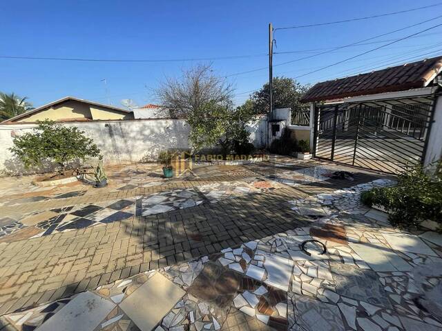 Casa para Venda em São Pedro - 2