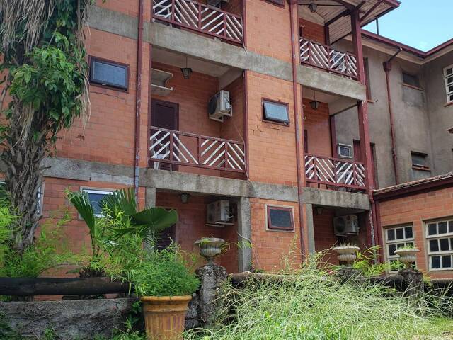 #822 - Hotel para Venda em Águas de São Pedro - SP