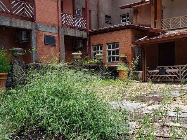 #822 - Hotel para Venda em Águas de São Pedro - SP