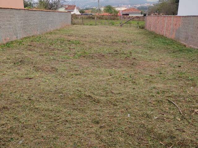#893 - Terreno para Venda em São Pedro - SP