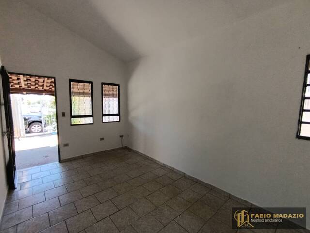 #897 - Casa para Venda em São Pedro - SP