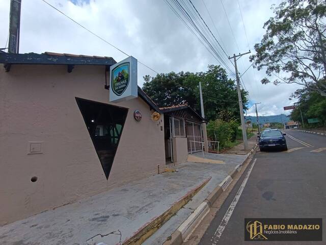 #899 - Ponto Comercial para Venda em São Pedro - SP