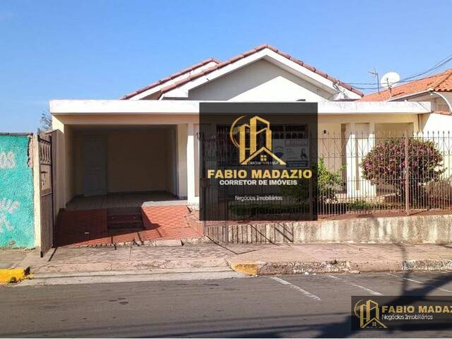 #913 - Casa para Venda em São Pedro - SP