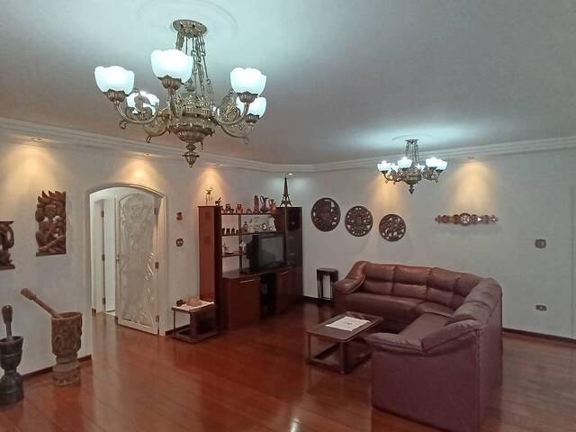 #921 - Casa Alto Padrão para Venda em São Pedro - SP