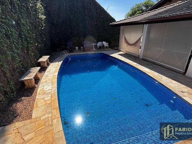 #929 - Casa para Venda em São Pedro - SP