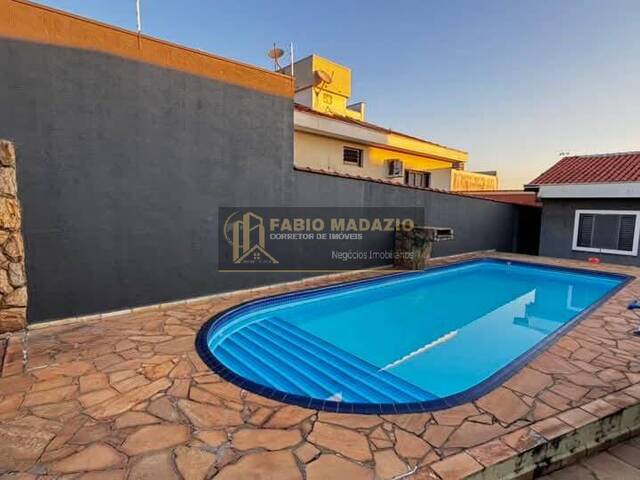 #968 - Casa para Venda em São Pedro - SP - 1