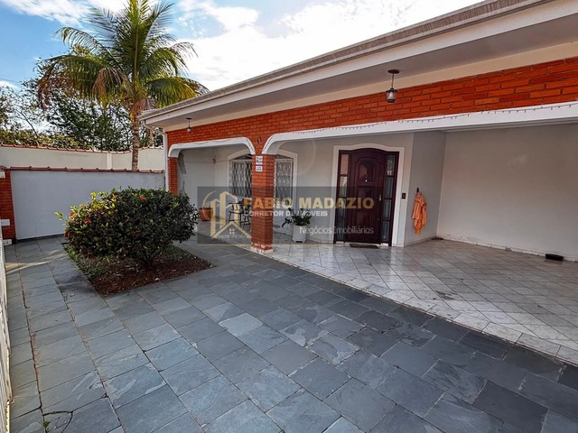 #1022 - Casa para Venda em São Pedro - SP - 2