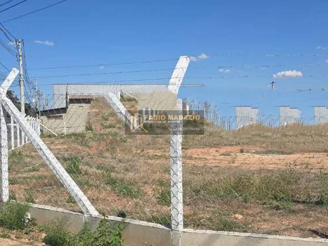 #1024 - Terrenos para Venda em São Pedro - SP - 2