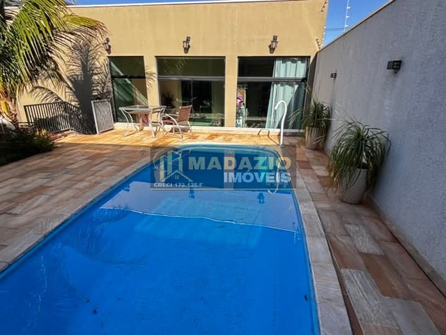 #1096 - Casa para Venda em São Pedro - SP - 1