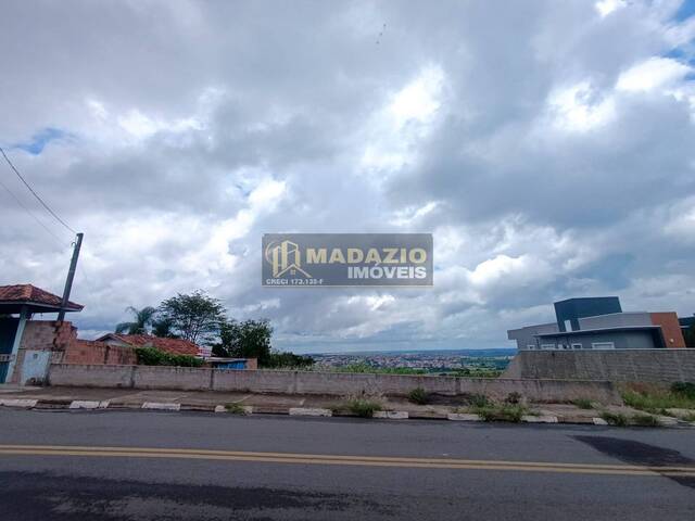 #1111 - Terreno para Venda em São Pedro - SP