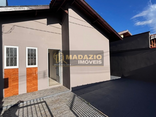 #988 - Casa para Venda em São Pedro - SP