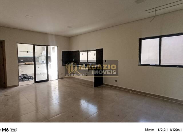 Casa para Venda em São Pedro - 5