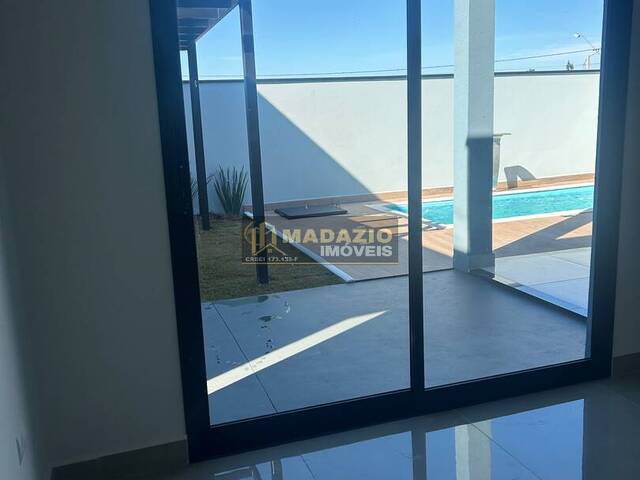 Casa para Venda em São Pedro - 5