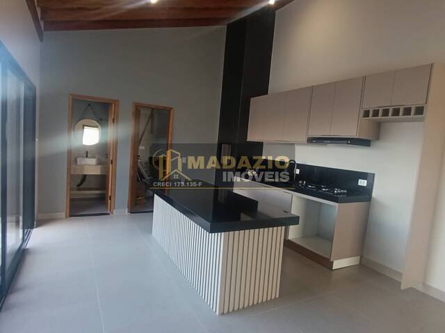 Casa para Venda em São Pedro - 3