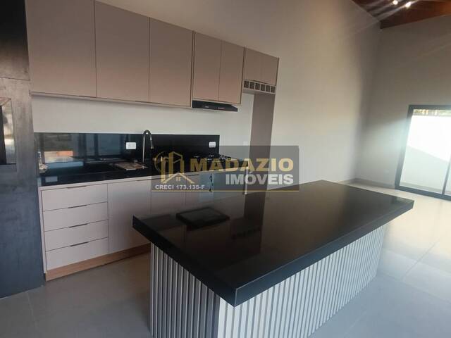 Casa para Venda em São Pedro - 4