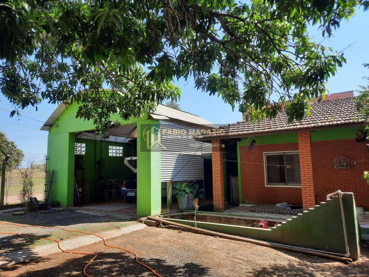 Chácara, 6 quartos, 2050 m² - Foto 1