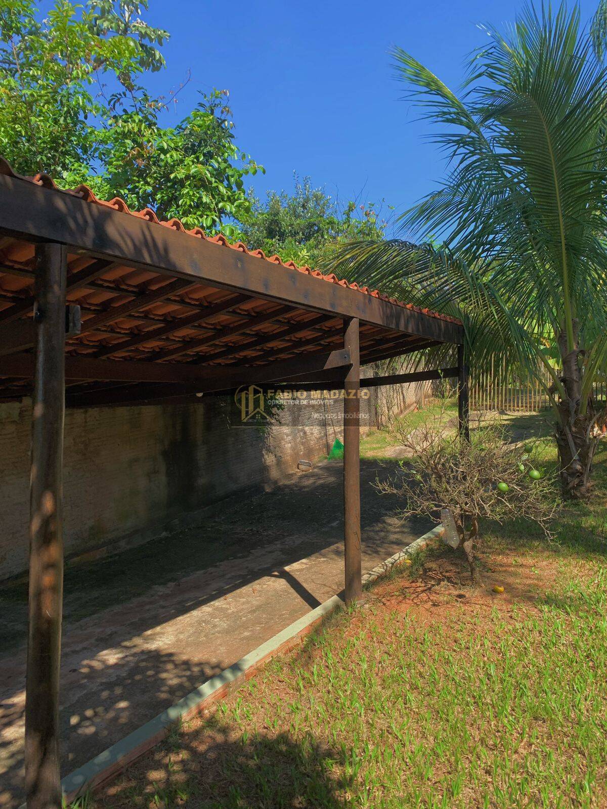 Casa, 1 quarto, 286 m² - Foto 2