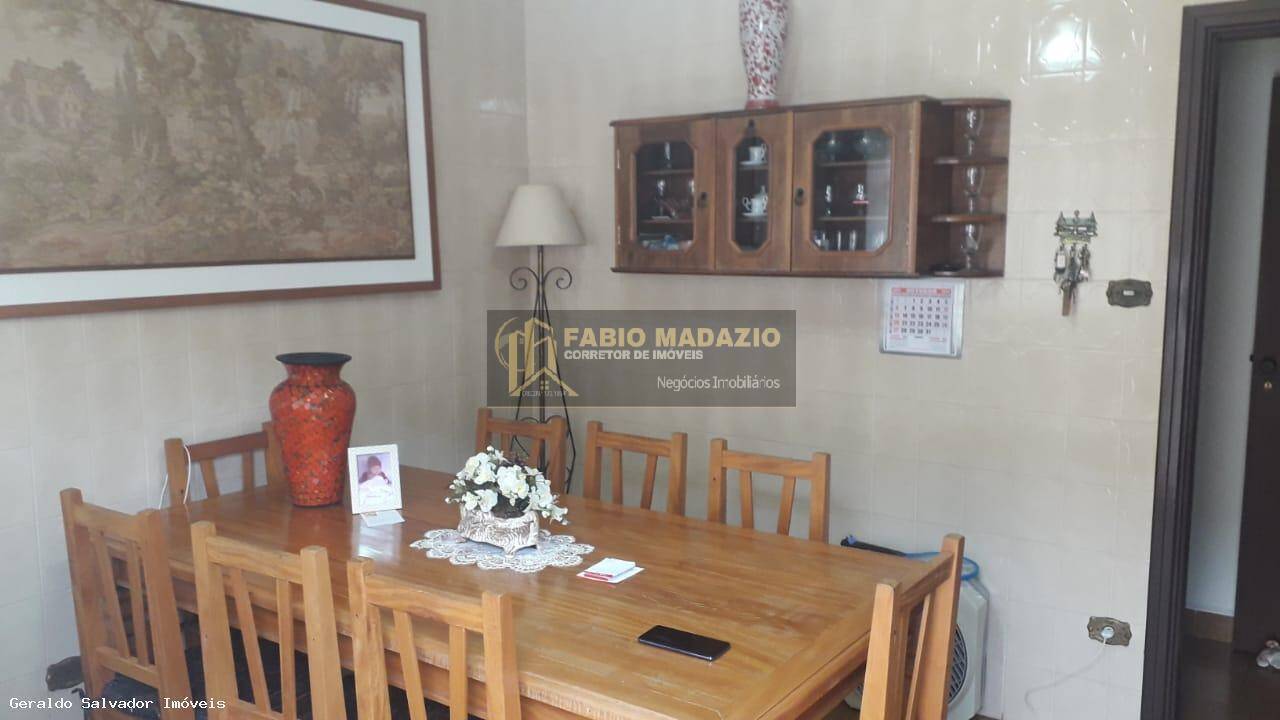 Casa, 3 quartos, 225 m² - Foto 4