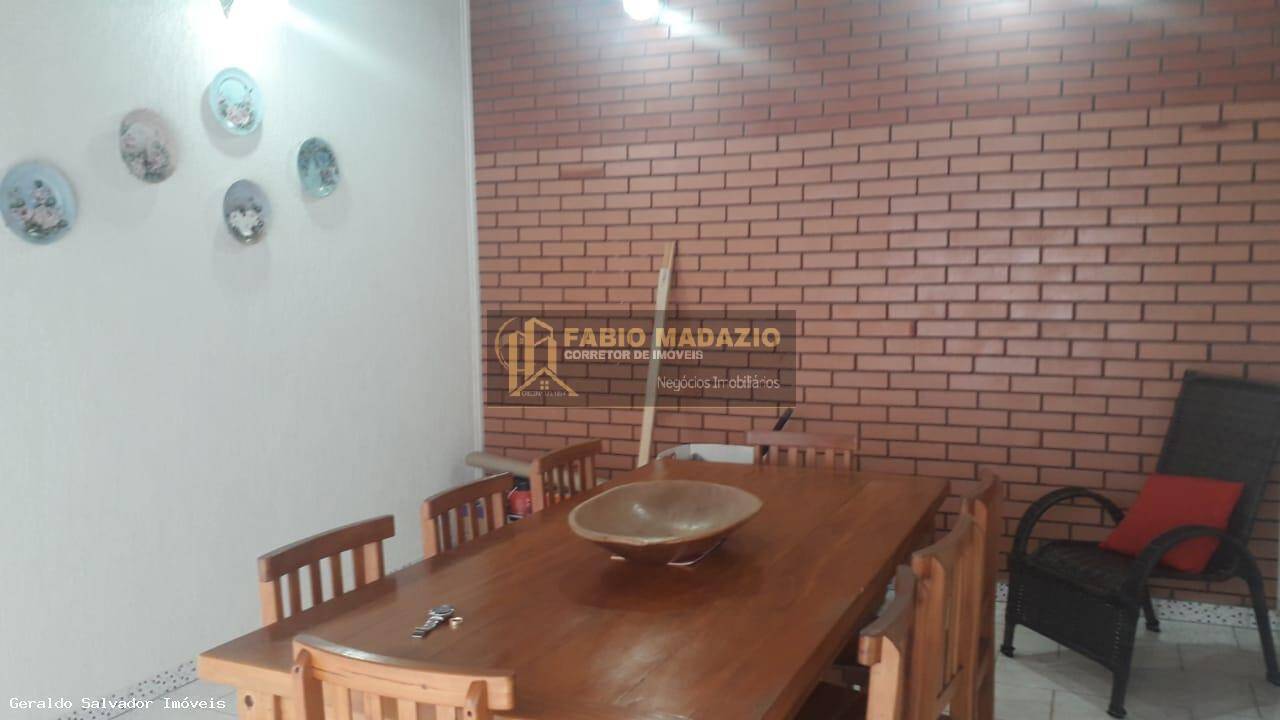 Casa, 3 quartos, 225 m² - Foto 35