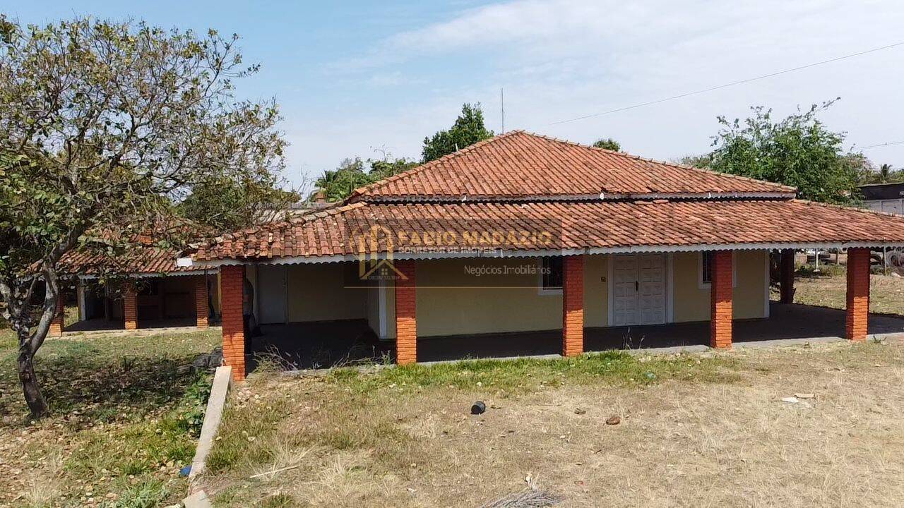 Casa, 3 quartos, 232 m² - Foto 2