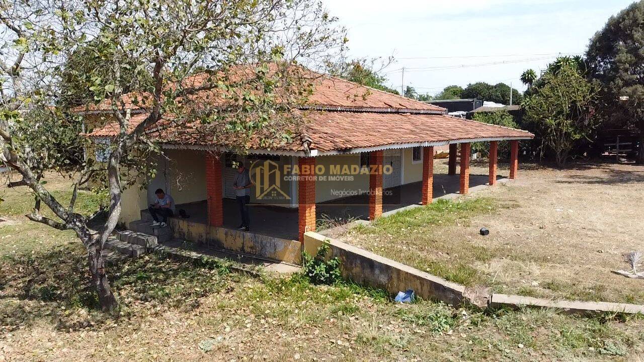 Casa, 3 quartos, 232 m² - Foto 3