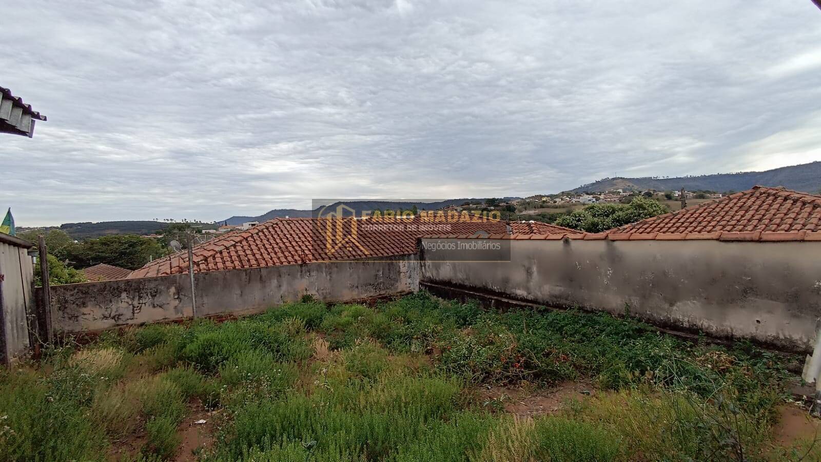 Casa, 4 quartos, 154 m² - Foto 2