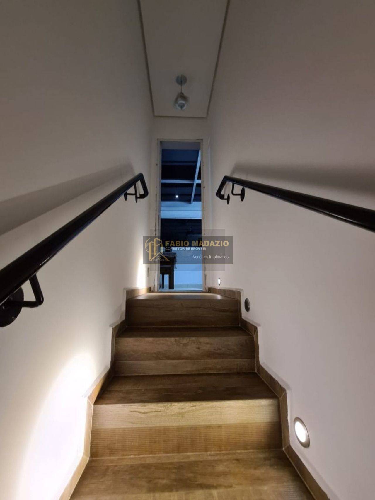 Cobertura à venda com 1 quarto, 75m² - Foto 24