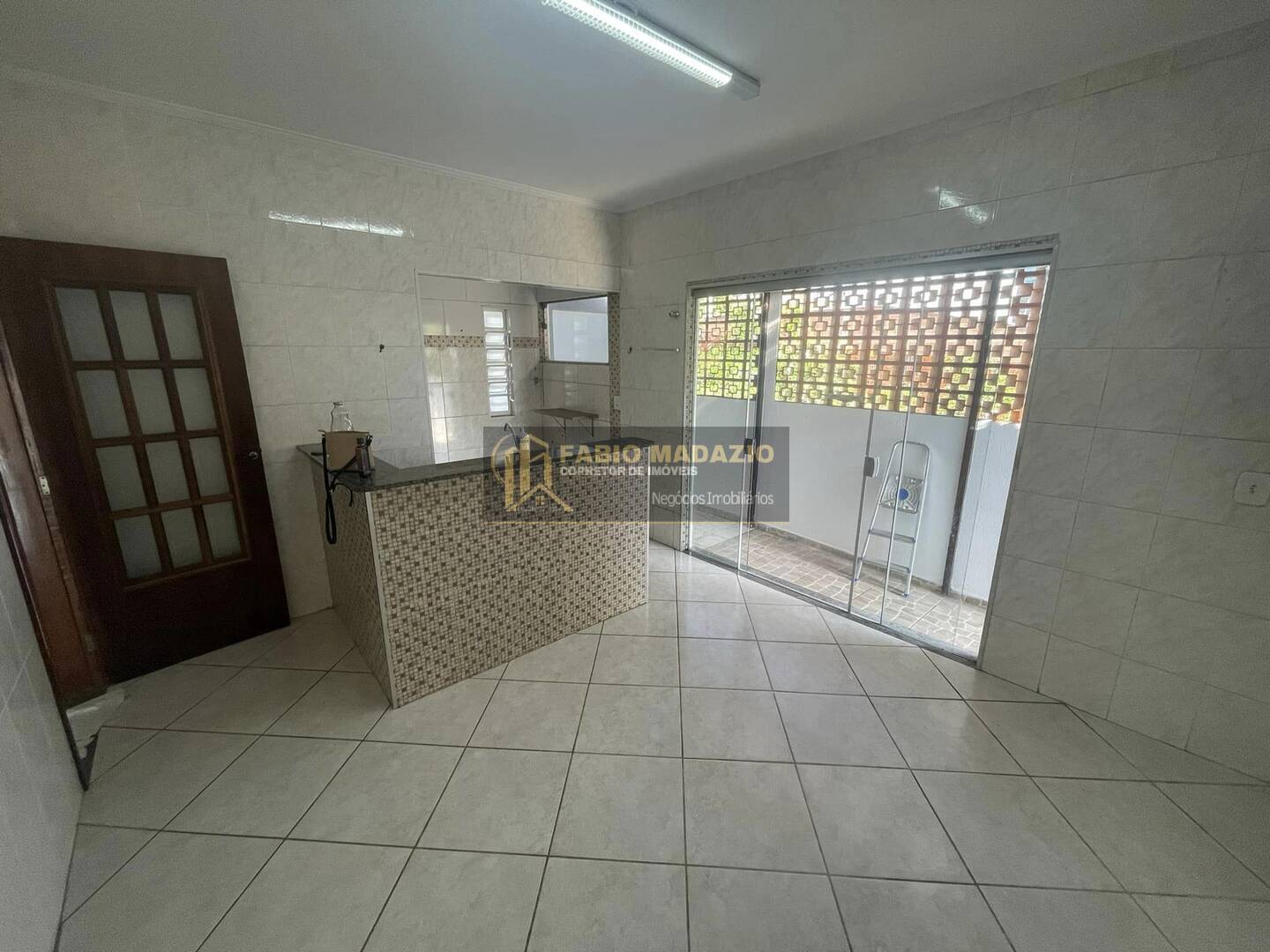 Casa, 3 quartos, 200 m² - Foto 13