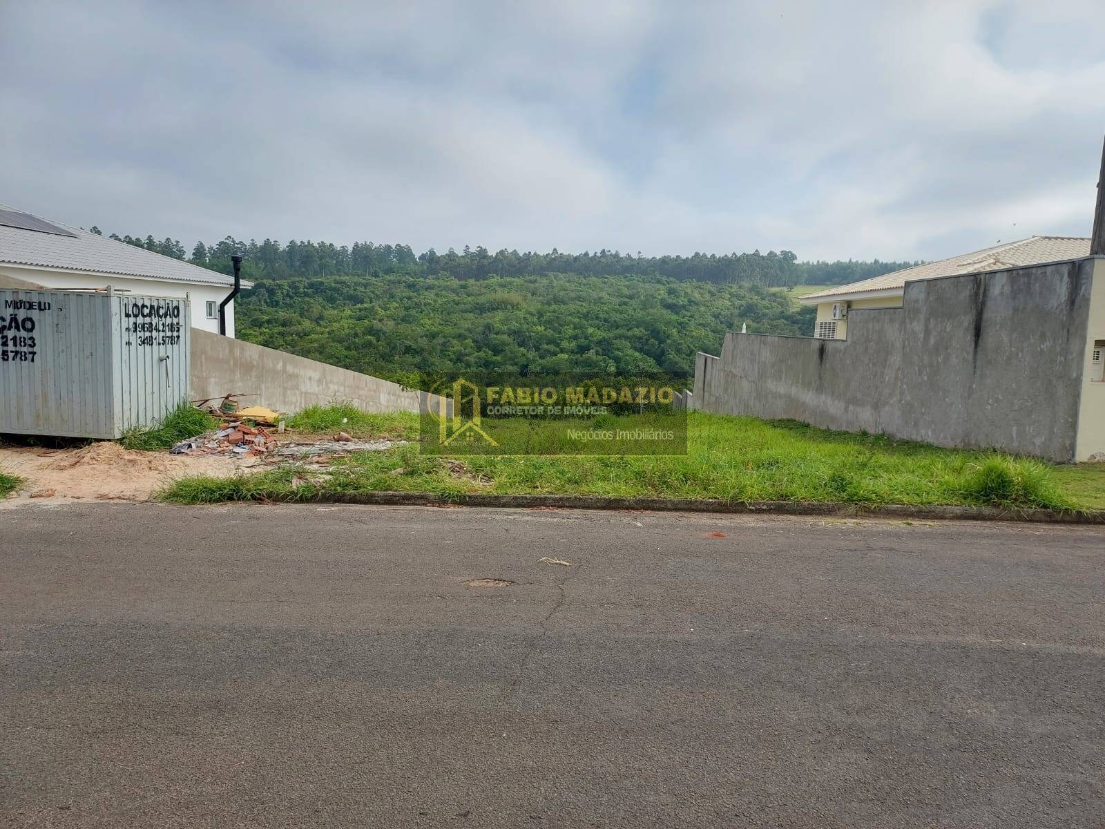 Terreno, 1200 m² - Foto 1