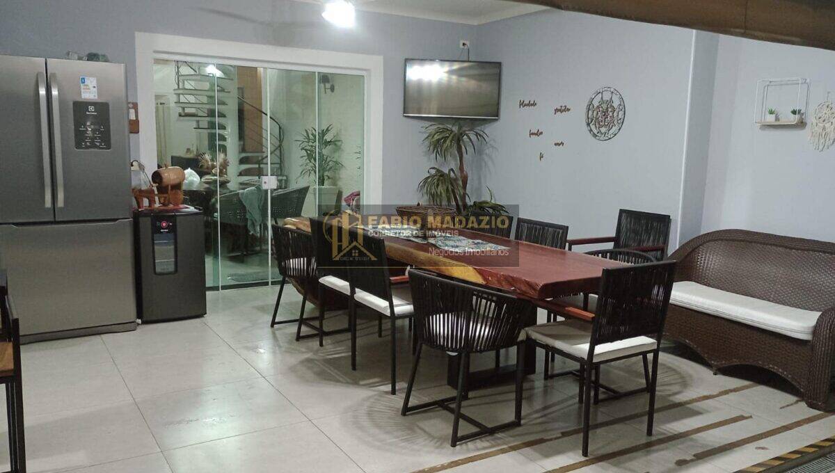 Casa, 3 quartos, 195 m² - Foto 17