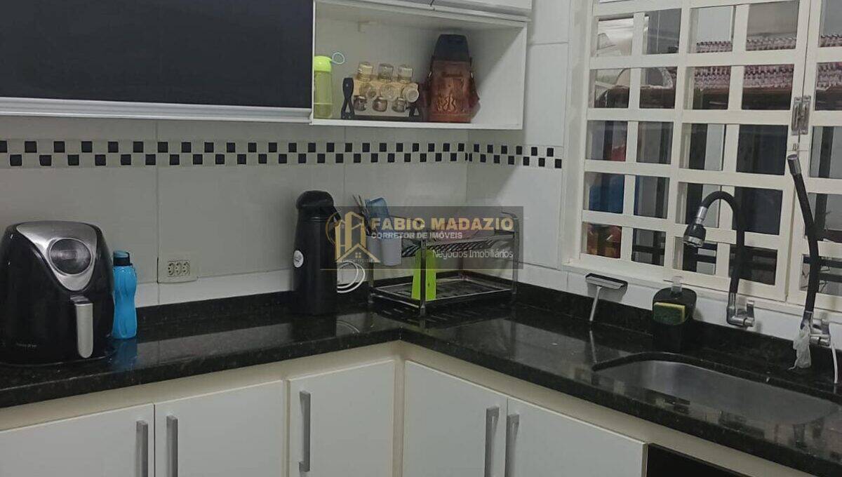 Casa, 3 quartos, 195 m² - Foto 24