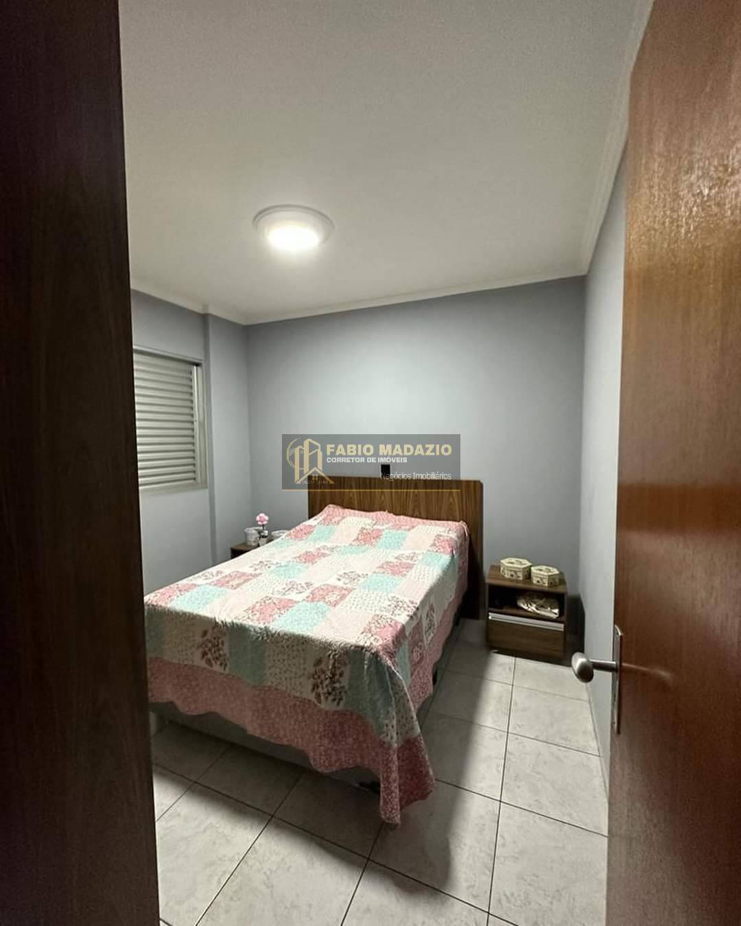 Apartamento à venda com 2 quartos, 80m² - Foto 8