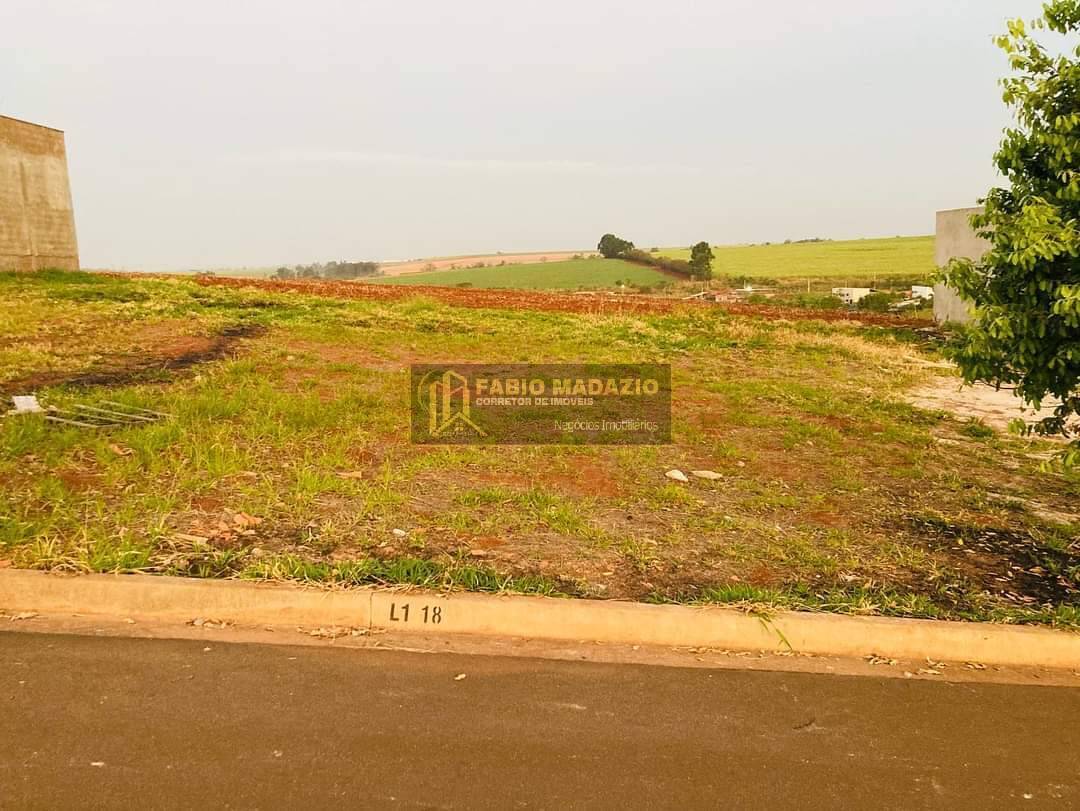 Terreno à venda, 250m² - Foto 1