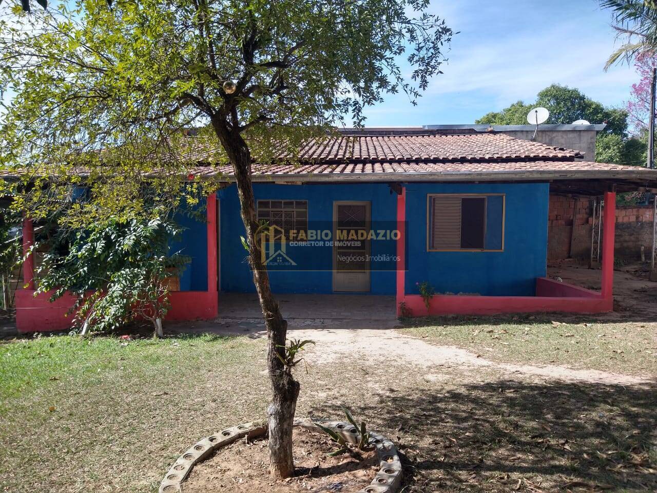 Chácara à venda com 1 quarto, 1260m² - Foto 1
