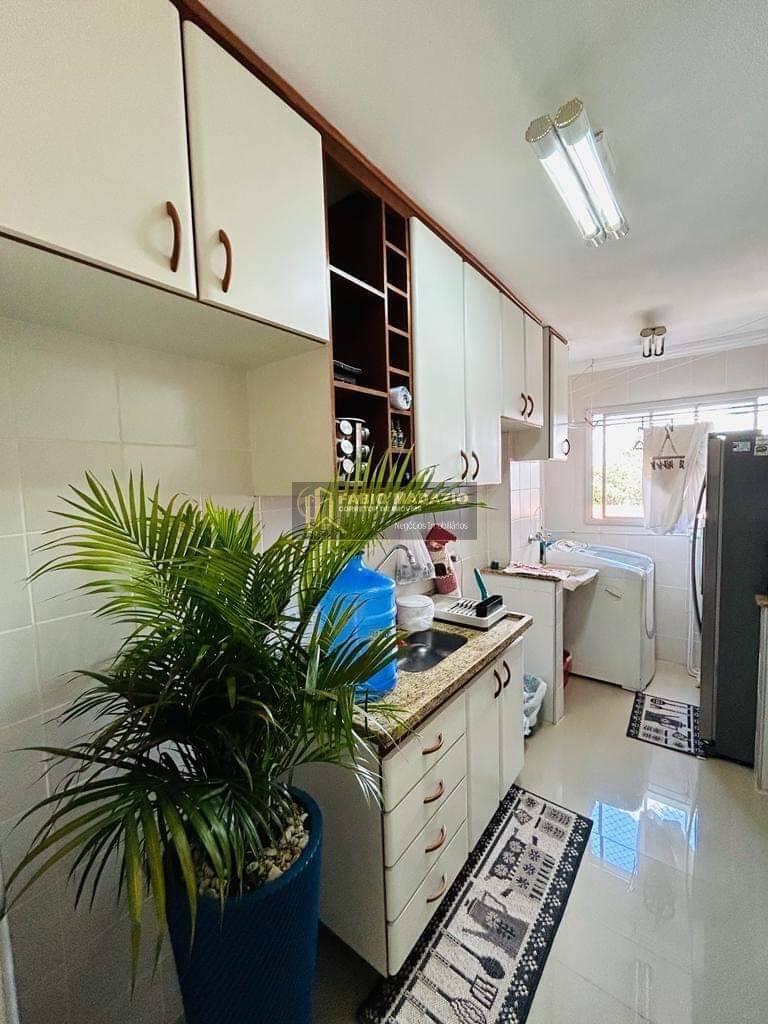 Apartamento à venda com 3 quartos, 82m² - Foto 13
