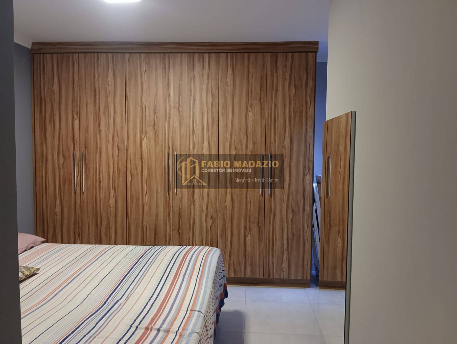 Casa à venda com 2 quartos, 190m² - Foto 6