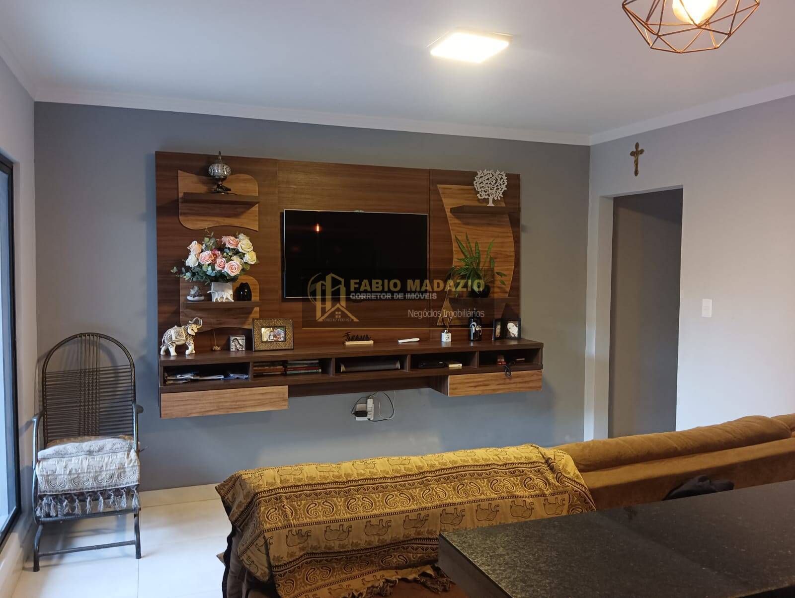 Casa à venda com 2 quartos, 190m² - Foto 8