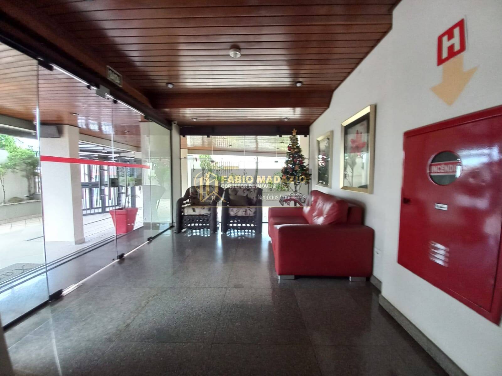 Apartamento à venda com 3 quartos, 109m² - Foto 6