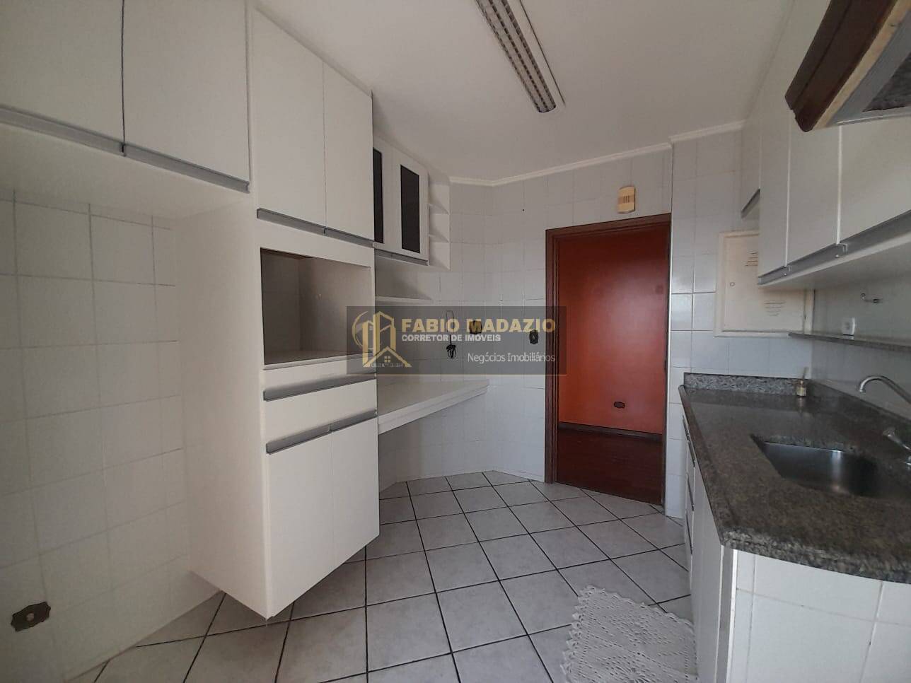 Apartamento à venda com 3 quartos, 109m² - Foto 19