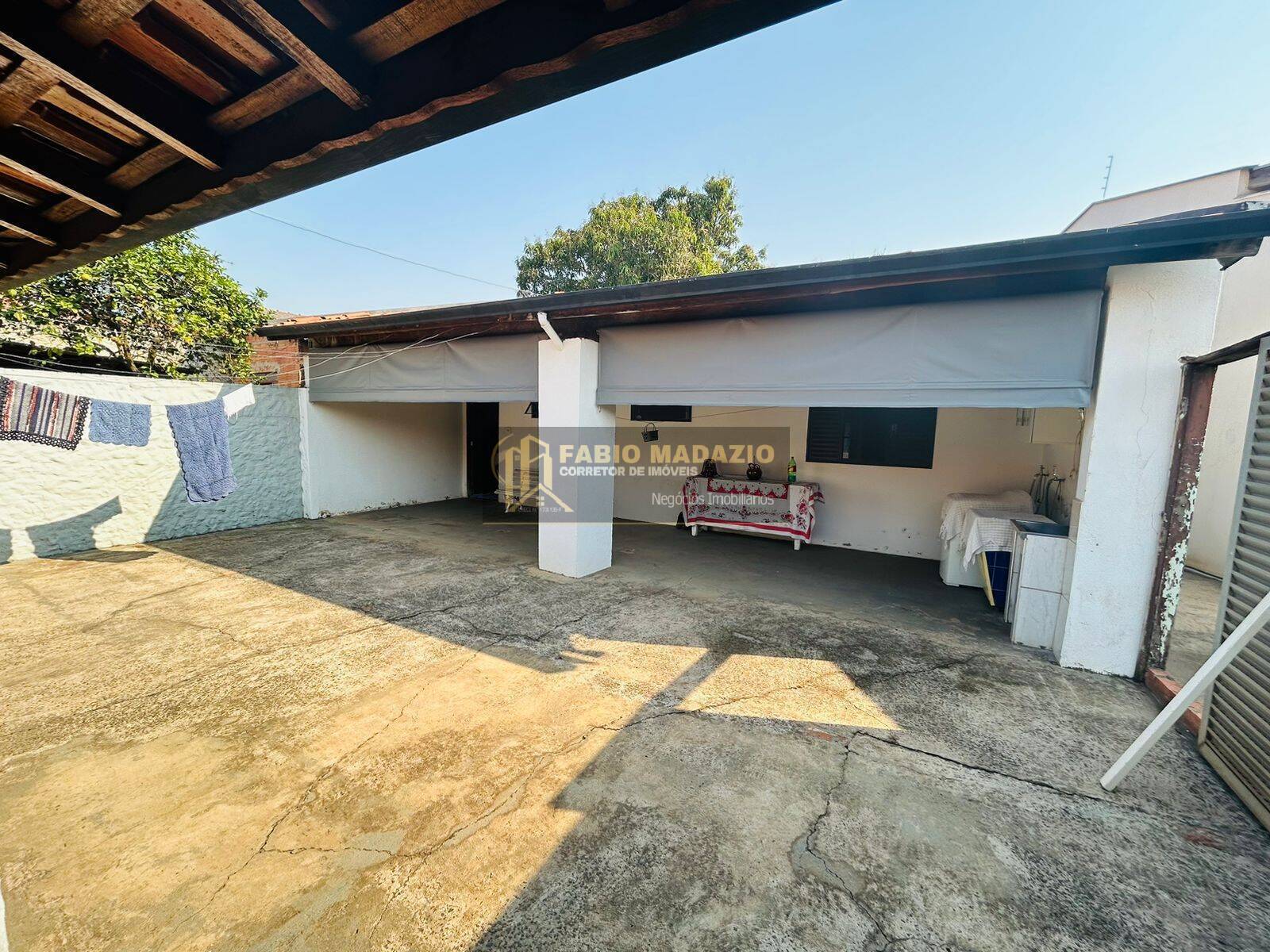 Casa à venda com 2 quartos, 187m² - Foto 12